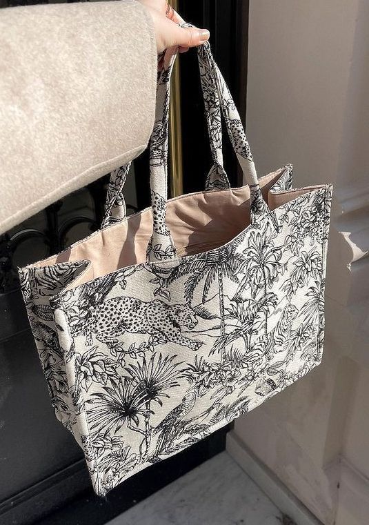 Wild Flora Tote